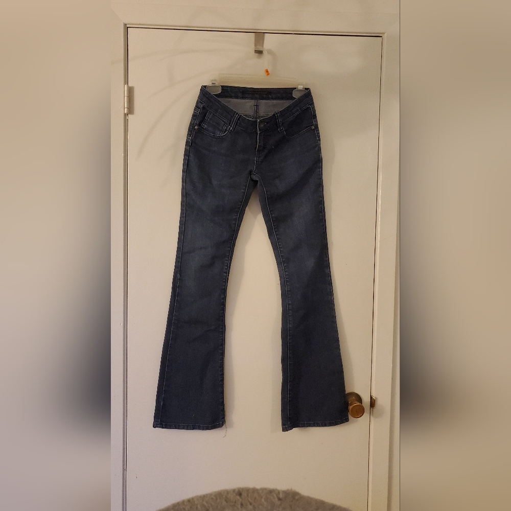 Flared Urban Behavior Jeans